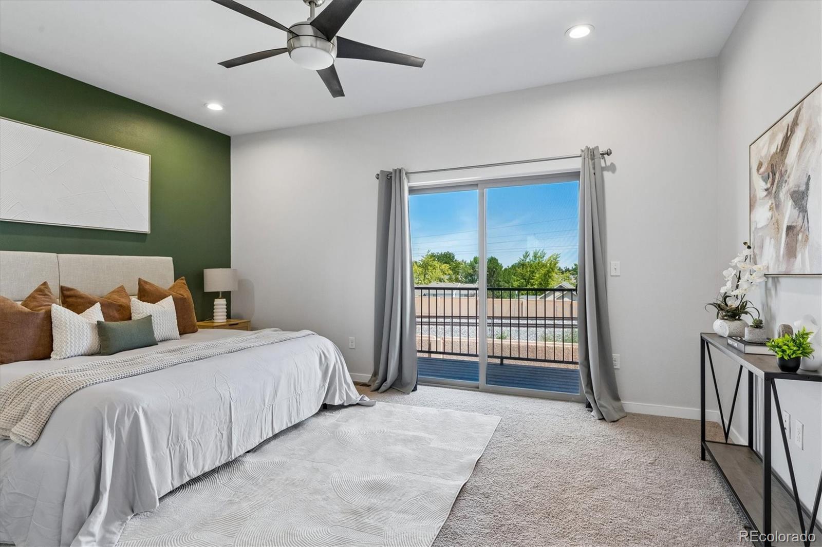MLS Image #14 for 3155 e 104th avenue,denver, Colorado