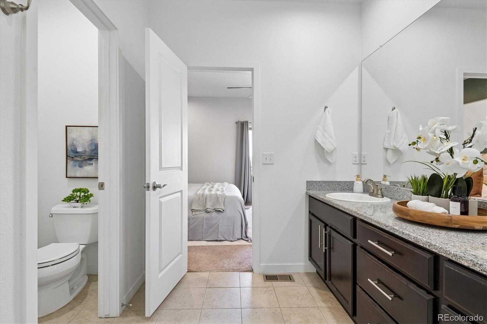 MLS Image #17 for 3155 e 104th avenue,denver, Colorado