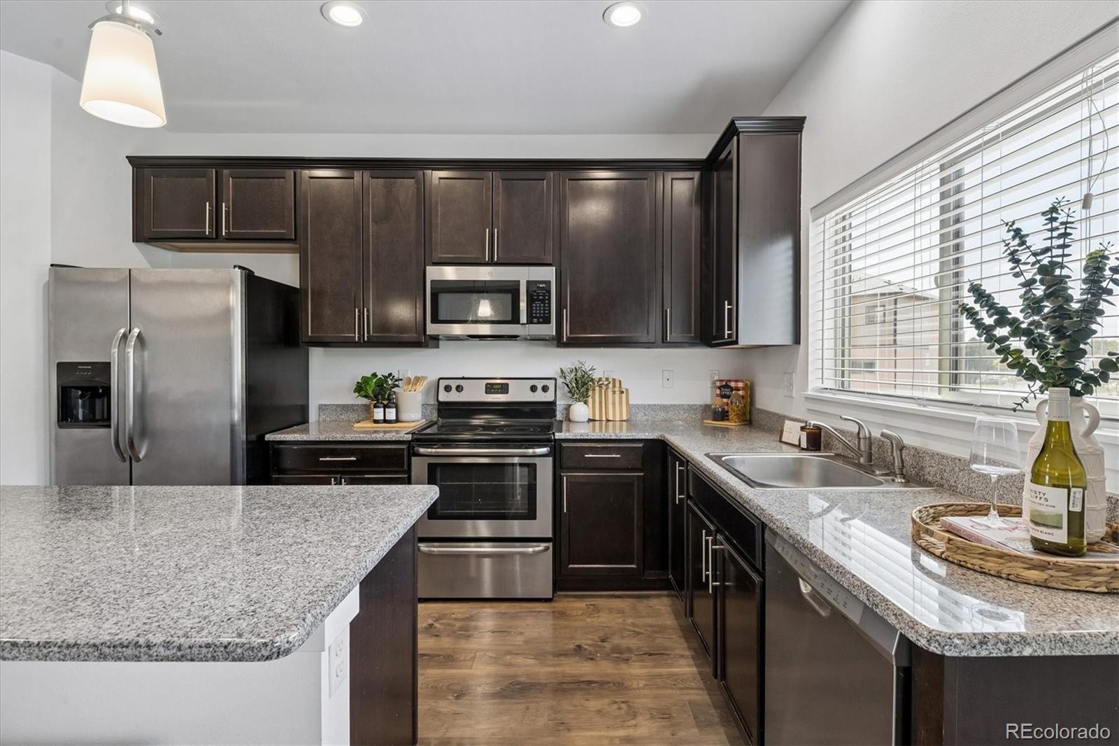 MLS Image #9 for 3155 e 104th avenue,denver, Colorado