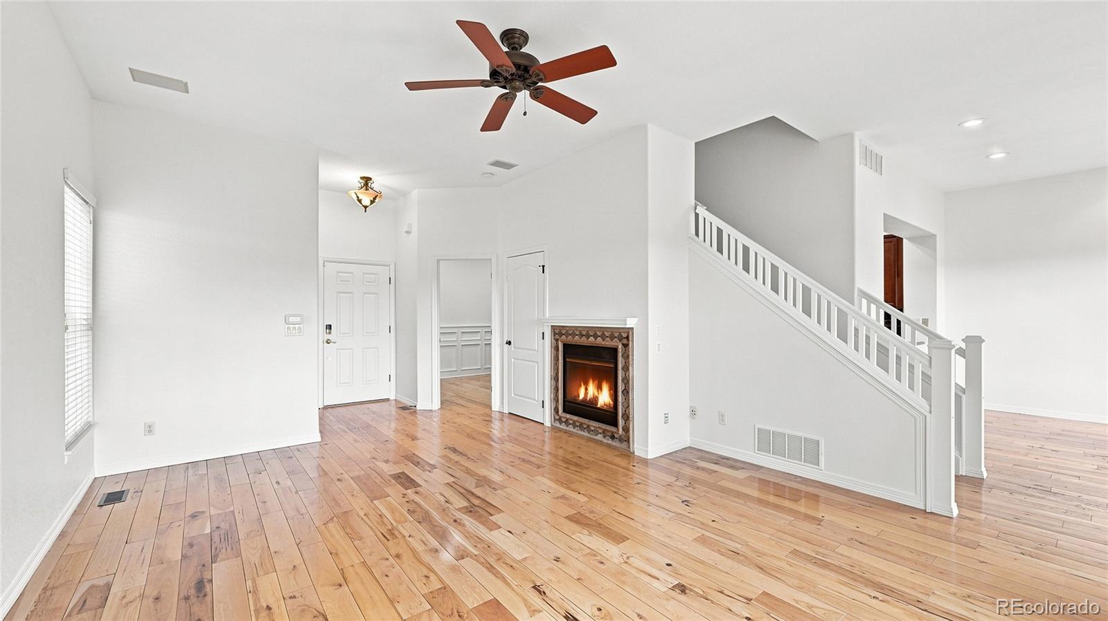 MLS Image #2 for 11873 e maplewood avenue,englewood, Colorado