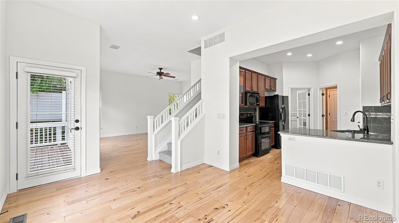 MLS Image #4 for 11873 e maplewood avenue,englewood, Colorado