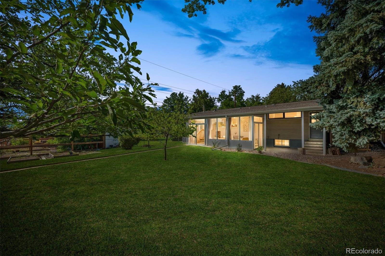 MLS Image #26 for 1662 w lake place,littleton, Colorado