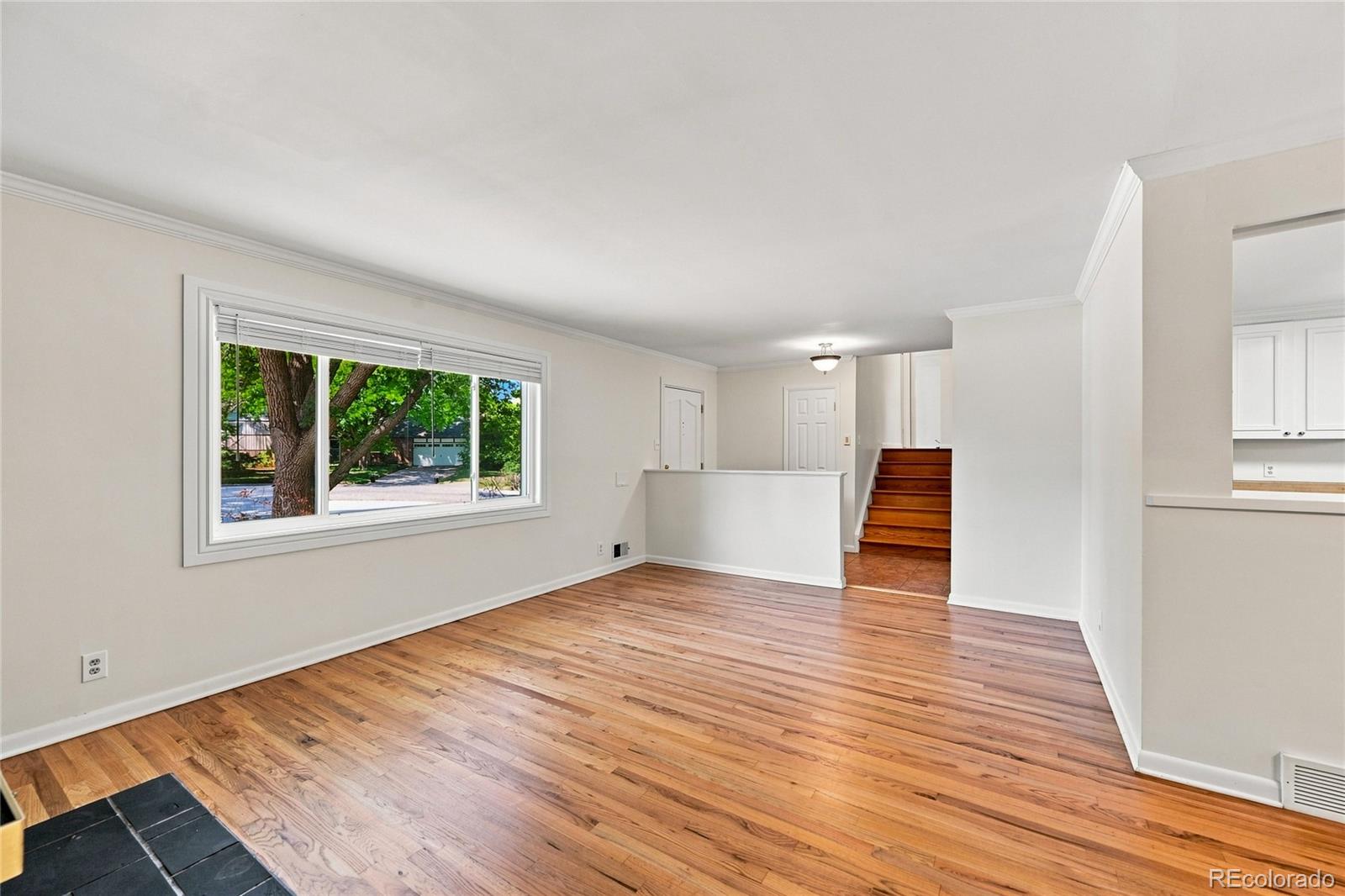 MLS Image #8 for 6850 s downing circle,centennial, Colorado
