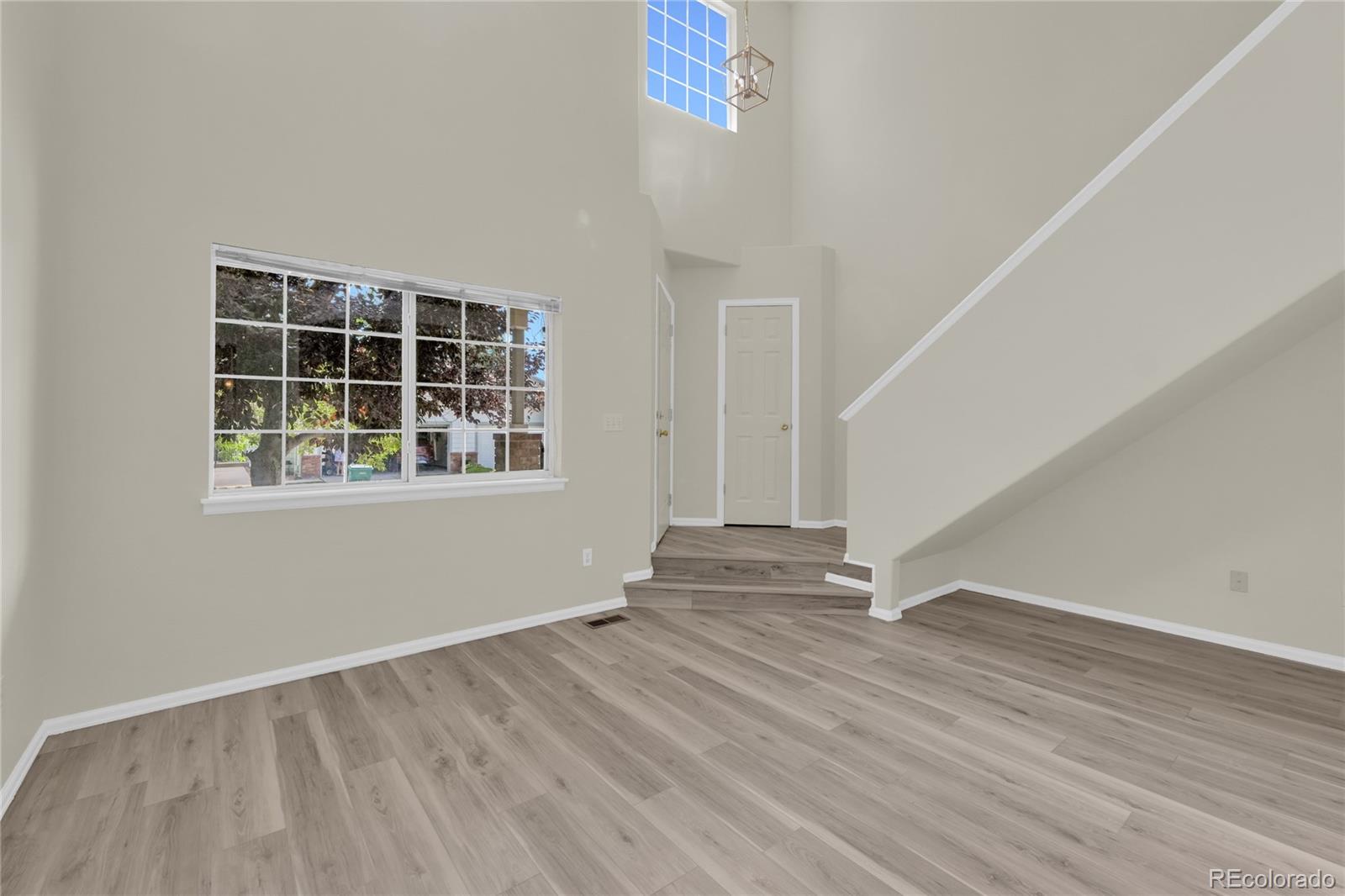 MLS Image #10 for 1049  samuel point,colorado springs, Colorado