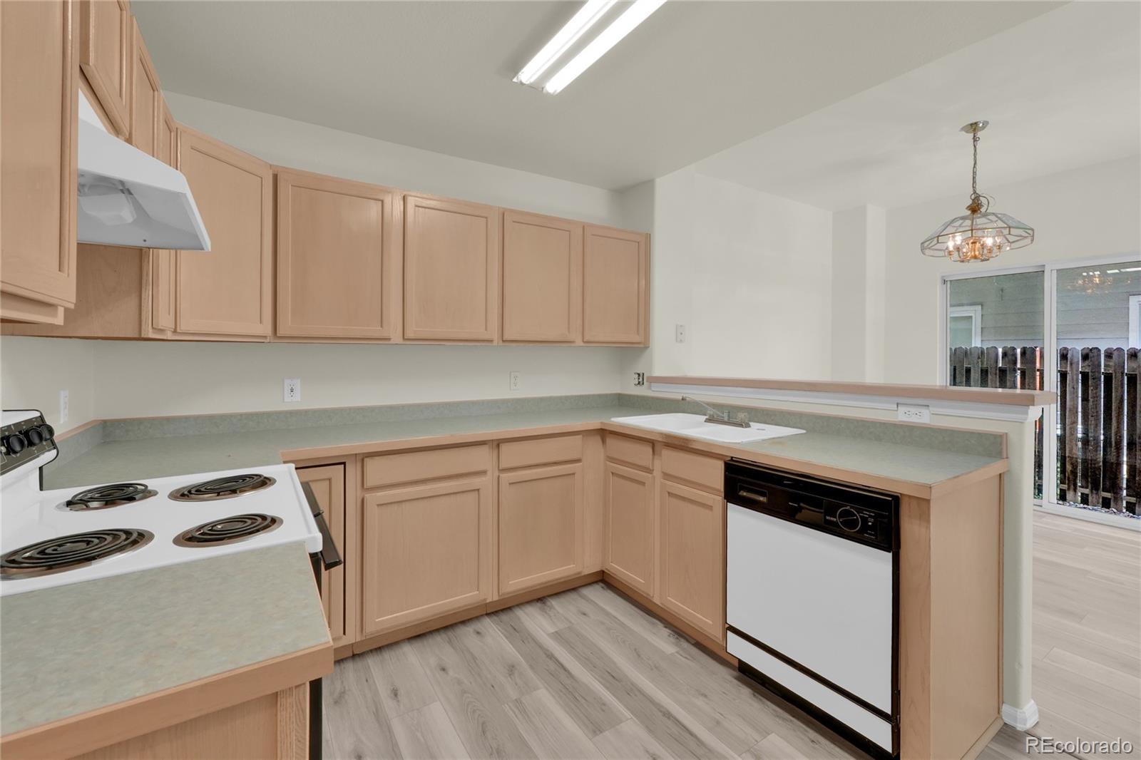 MLS Image #2 for 1049  samuel point,colorado springs, Colorado