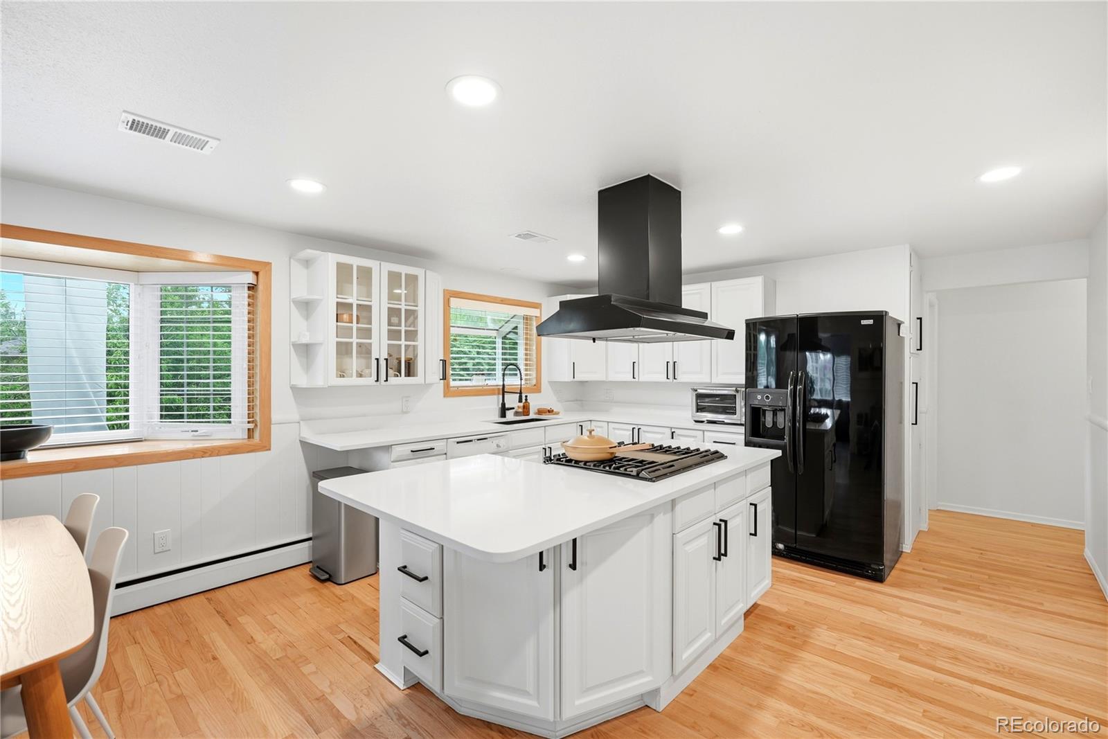 MLS Image #3 for 2779 s meade street,denver, Colorado