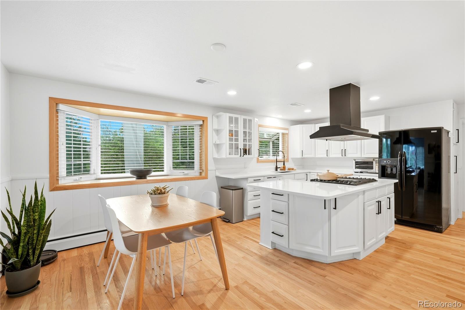 MLS Image #7 for 2779 s meade street,denver, Colorado