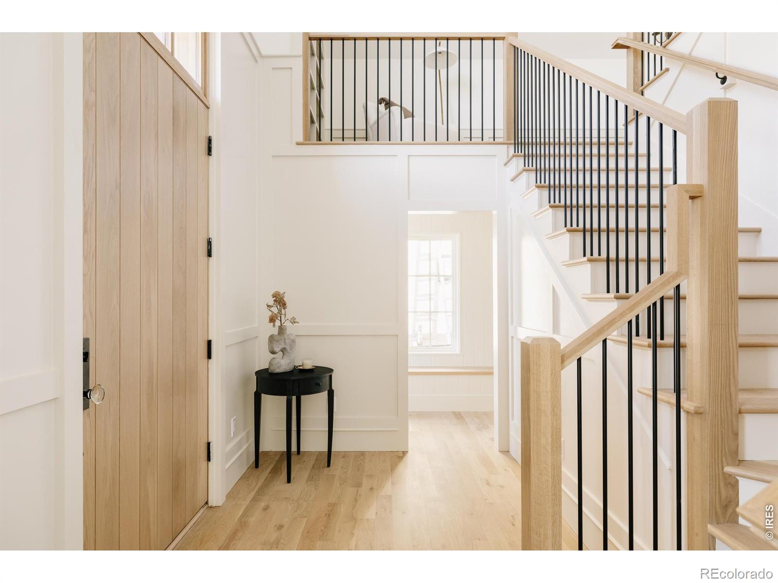 MLS Image #2 for 858 s saint paul street,denver, Colorado
