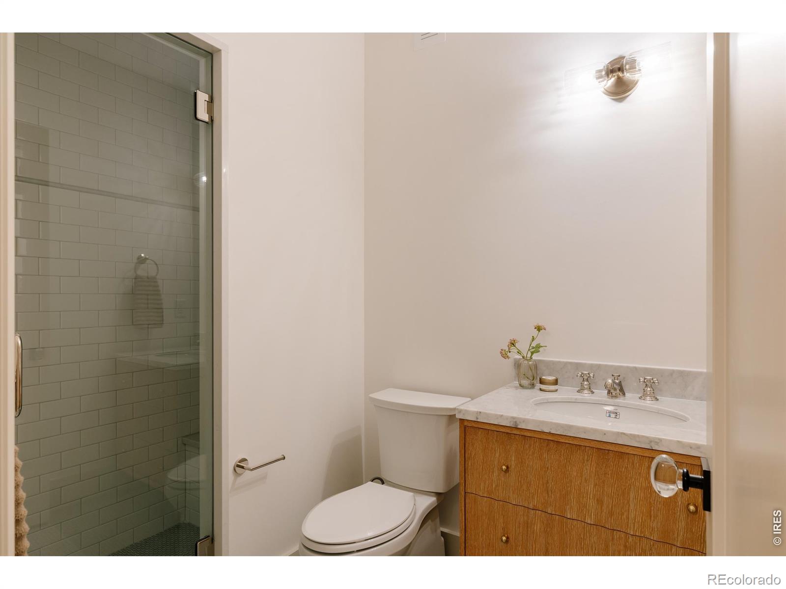 MLS Image #29 for 858 s saint paul street,denver, Colorado