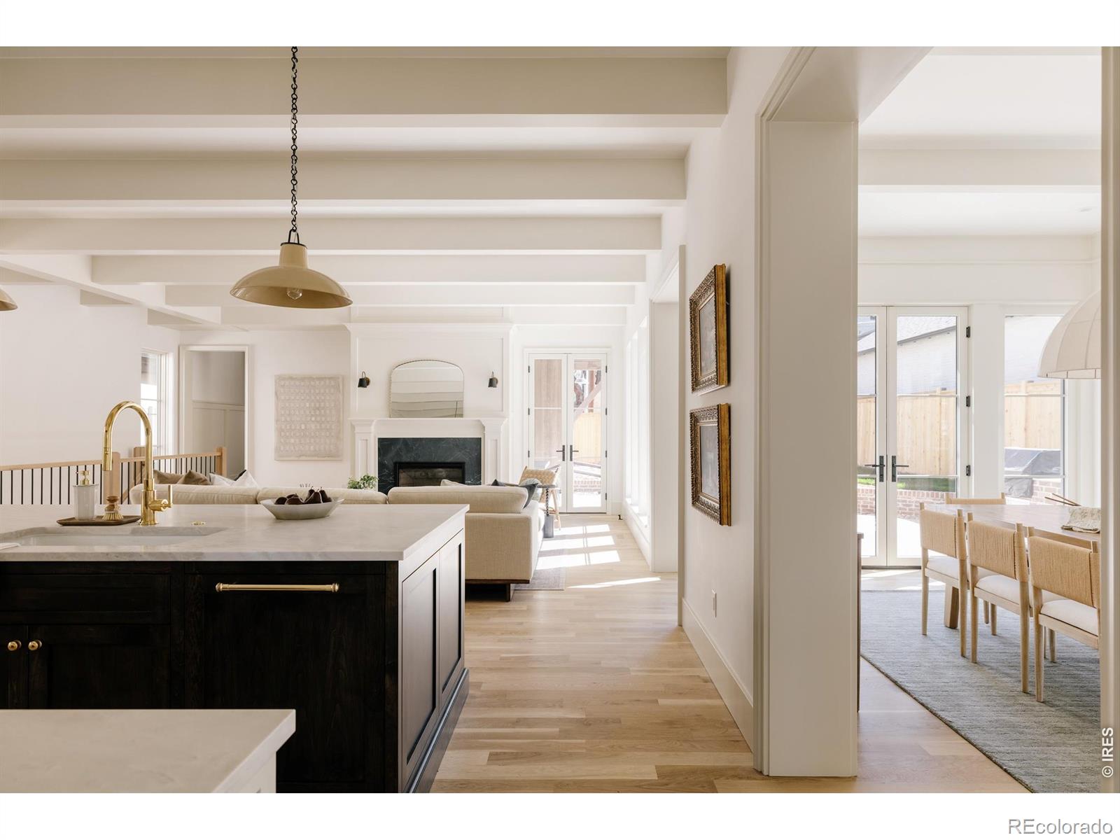 MLS Image #5 for 858 s saint paul street,denver, Colorado