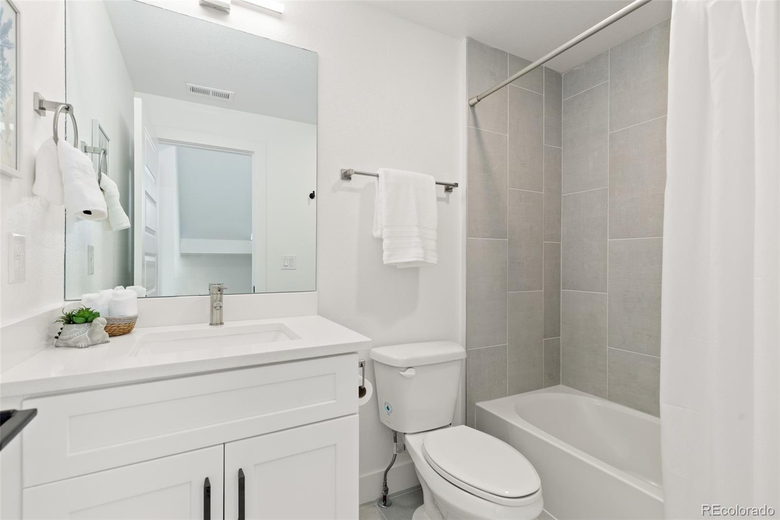 MLS Image #18 for 2810 w 53rd avenue ,denver, Colorado