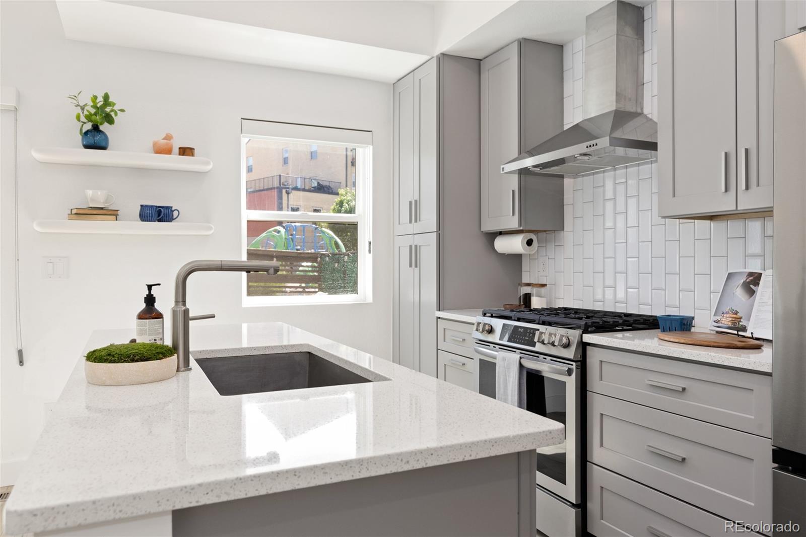MLS Image #9 for 2810 w 53rd avenue ,denver, Colorado