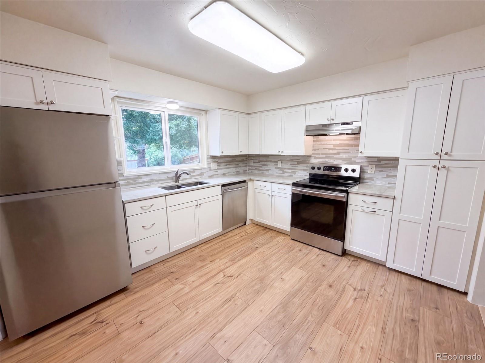 MLS Image #1 for 3352 w aksarben avenue,littleton, Colorado