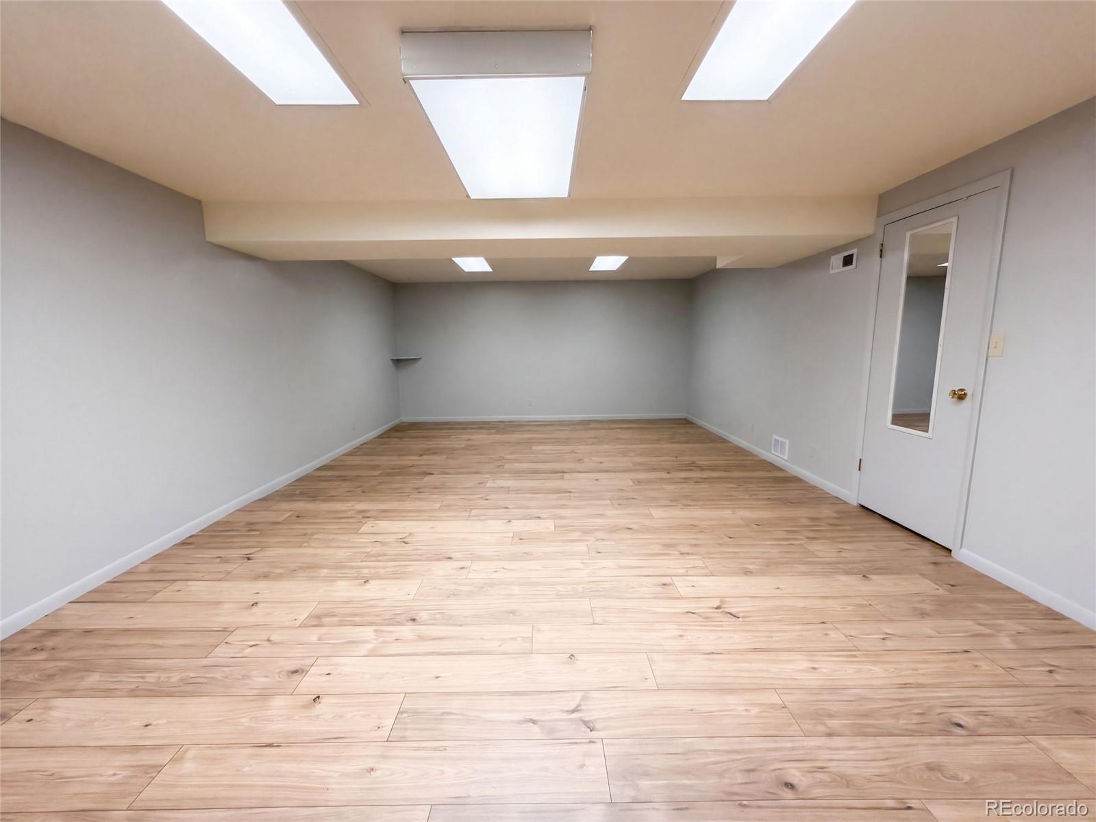 MLS Image #21 for 3352 w aksarben avenue,littleton, Colorado