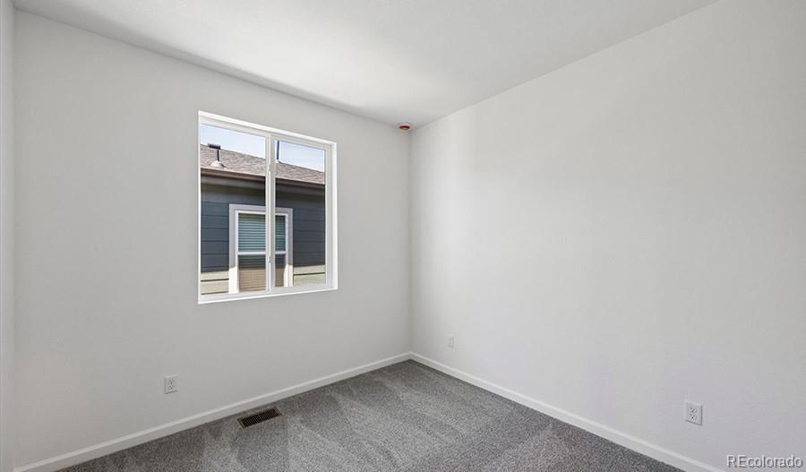MLS Image #16 for 24111 e 30th place,aurora, Colorado