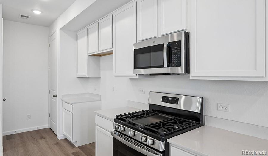 MLS Image #8 for 24111 e 30th place,aurora, Colorado