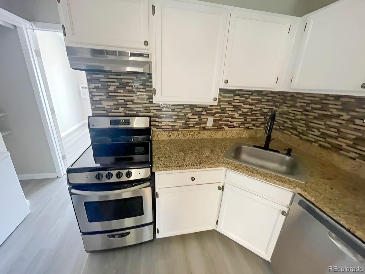 MLS Image #5 for 63 s sable boulevard e26,aurora, Colorado