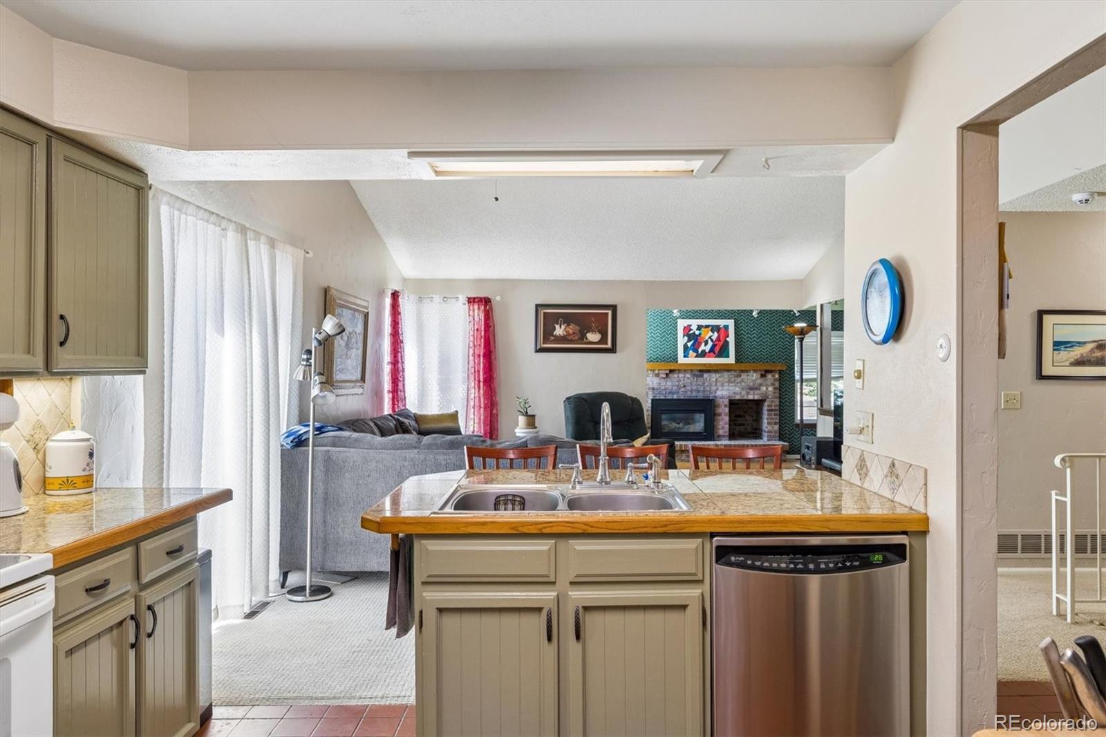 MLS Image #6 for 5576 w 75th drive,arvada, Colorado