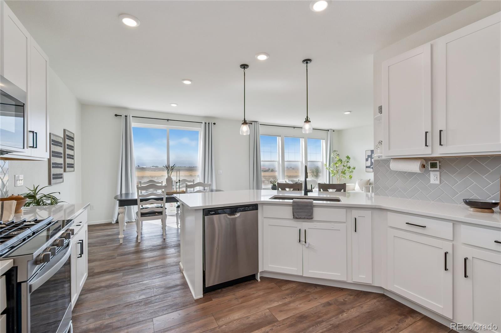 MLS Image #11 for 3373  bluestem street,dacono, Colorado