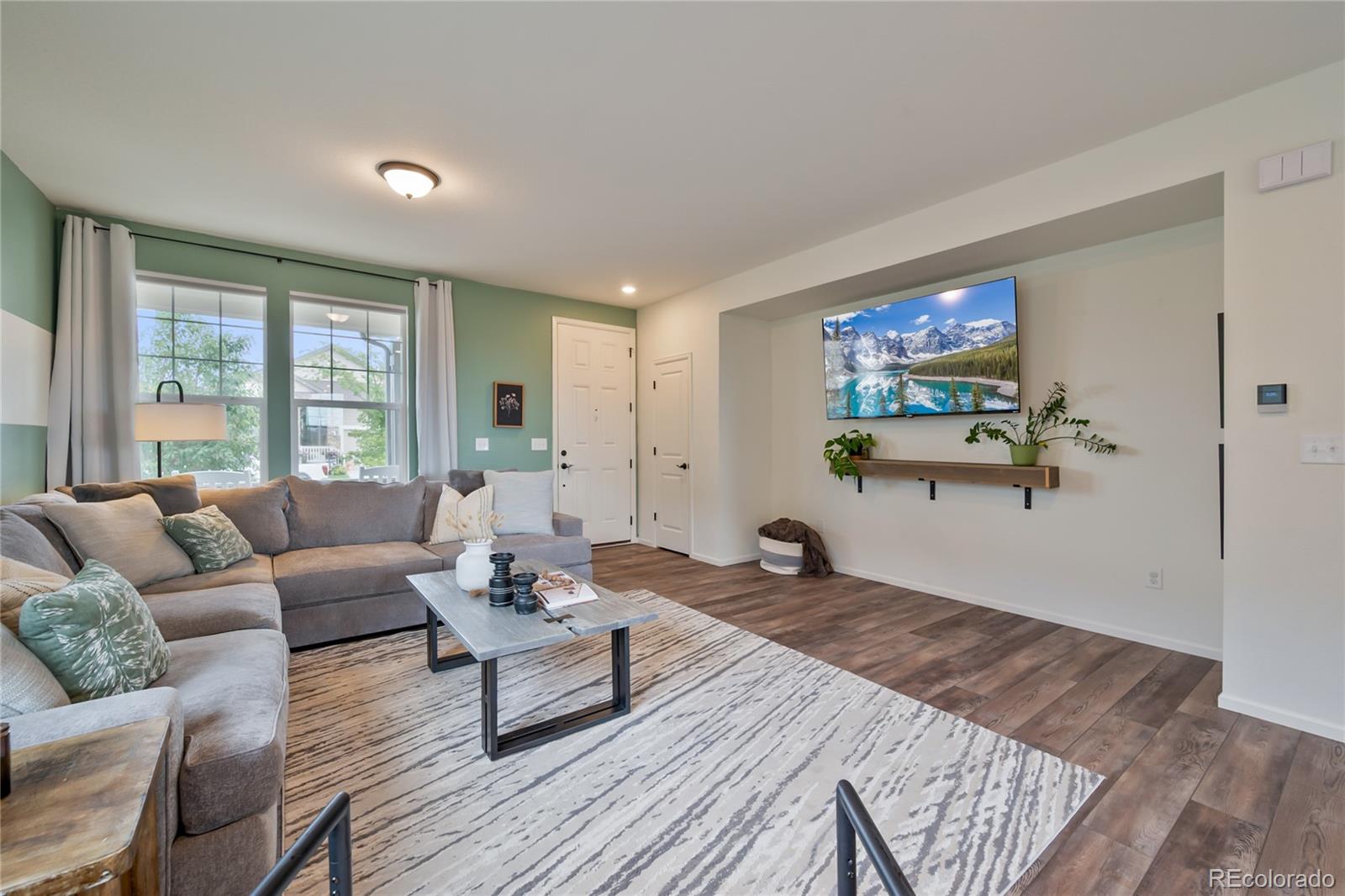 MLS Image #4 for 3373  bluestem street,dacono, Colorado