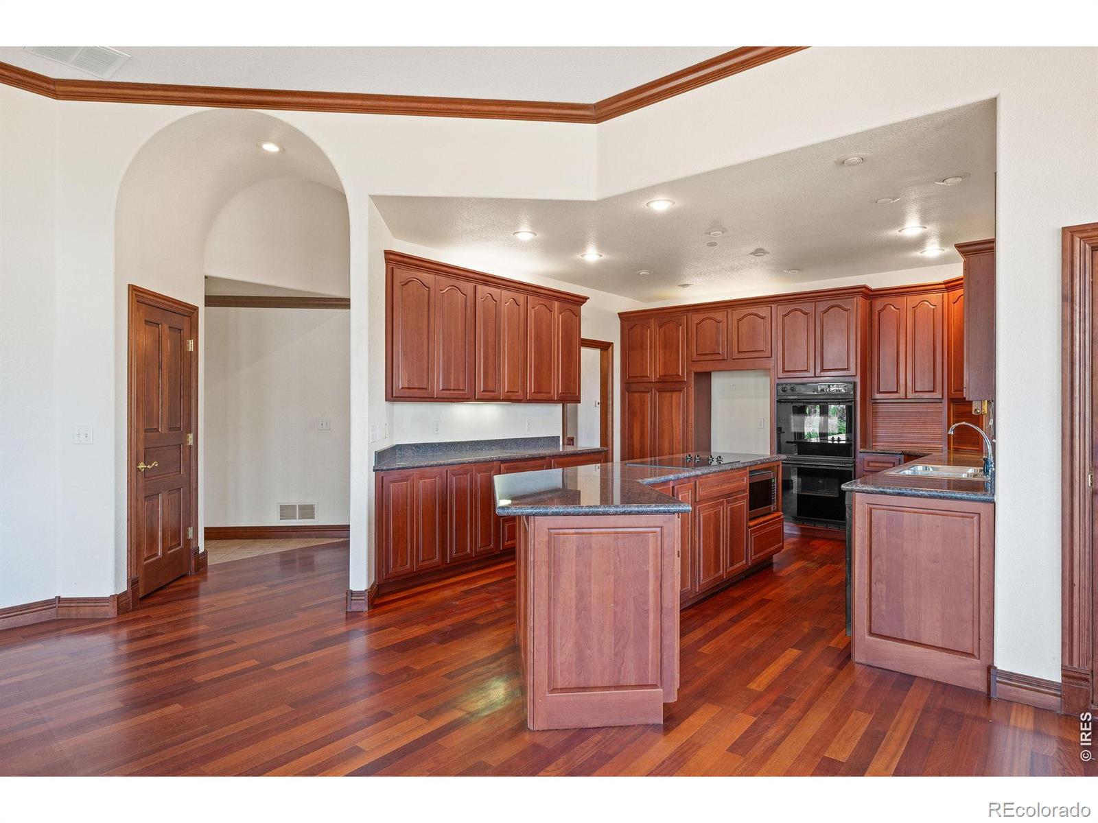 MLS Image #15 for 10040  niwot road,longmont, Colorado