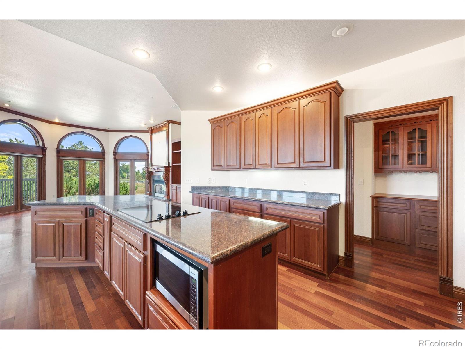 MLS Image #16 for 10040  niwot road,longmont, Colorado