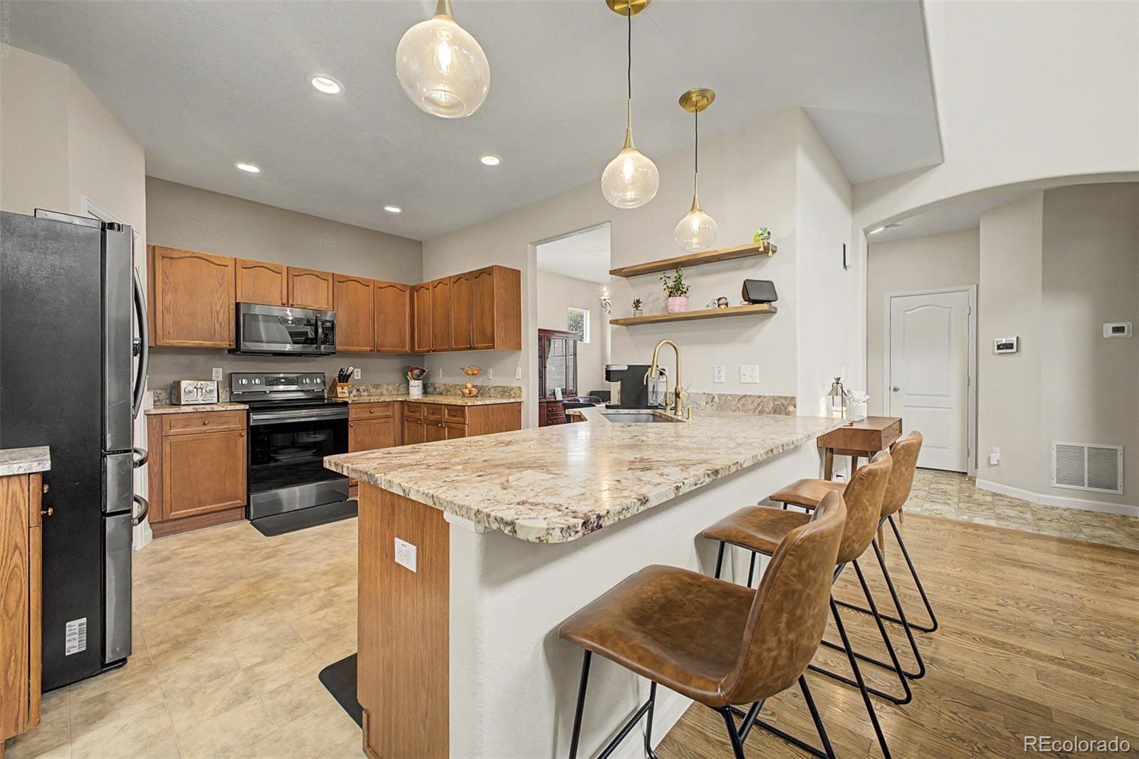 MLS Image #7 for 10563  victor street,commerce city, Colorado