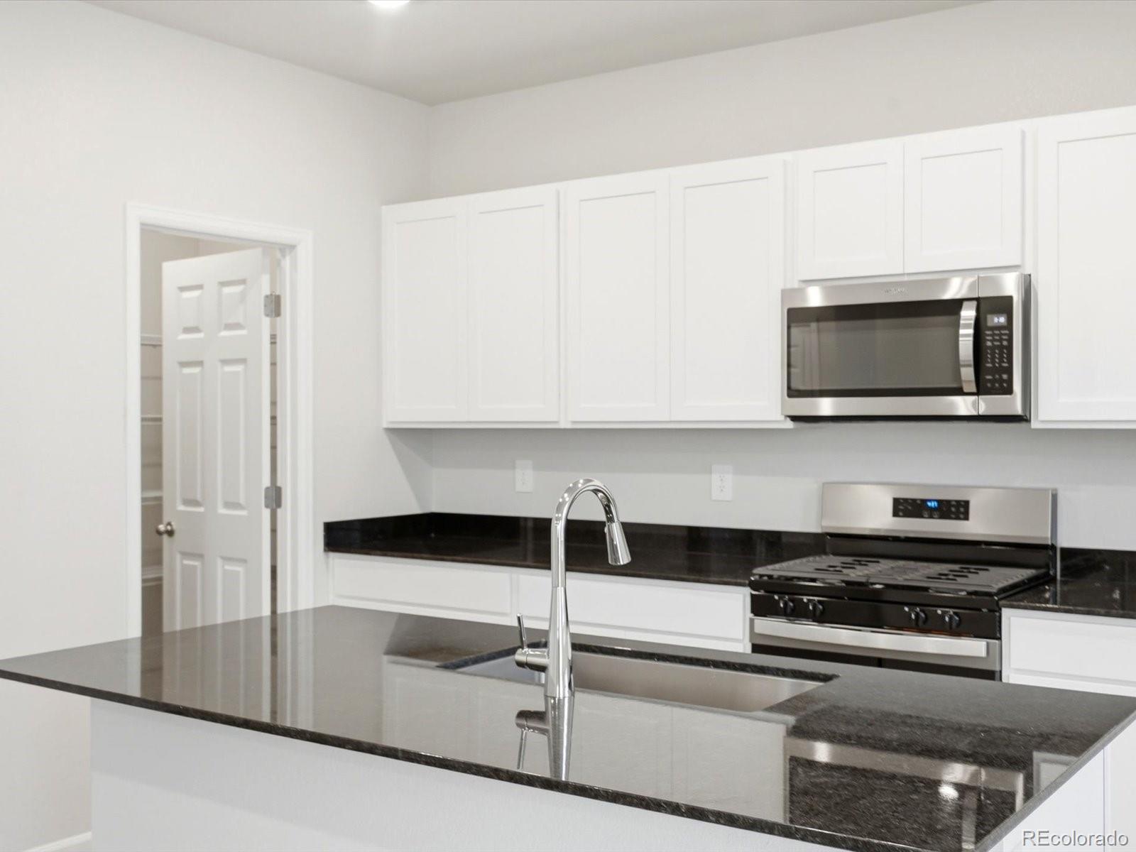 MLS Image #10 for 6902  quail avenue,firestone, Colorado