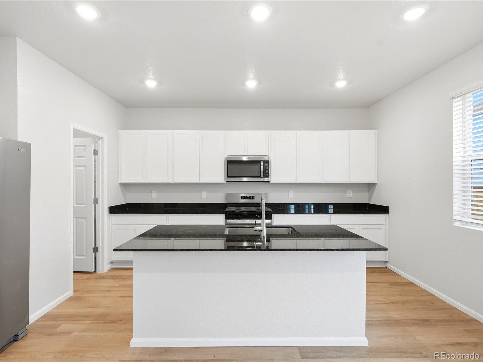 MLS Image #11 for 6902  quail avenue,firestone, Colorado