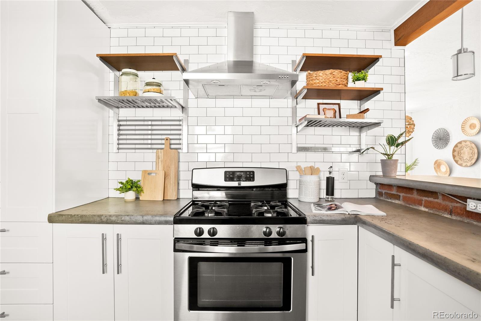 MLS Image #22 for 3115 n clayton street,denver, Colorado