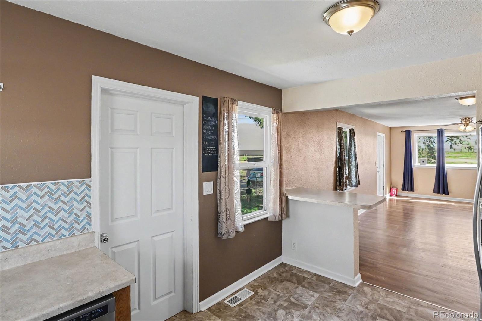 MLS Image #10 for 31993  county road 52 ,kersey, Colorado