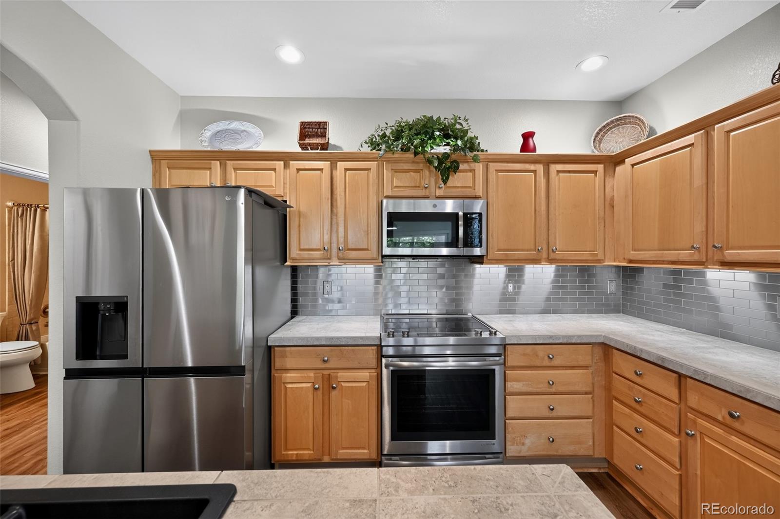 MLS Image #11 for 14227 w 84th circle,arvada, Colorado