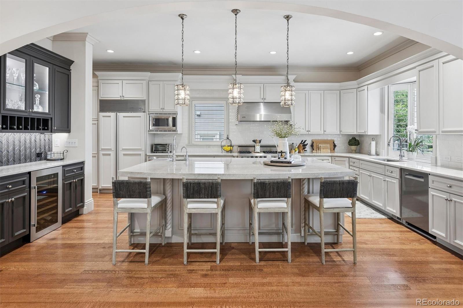 MLS Image #11 for 2700 e 4th avenue,denver, Colorado