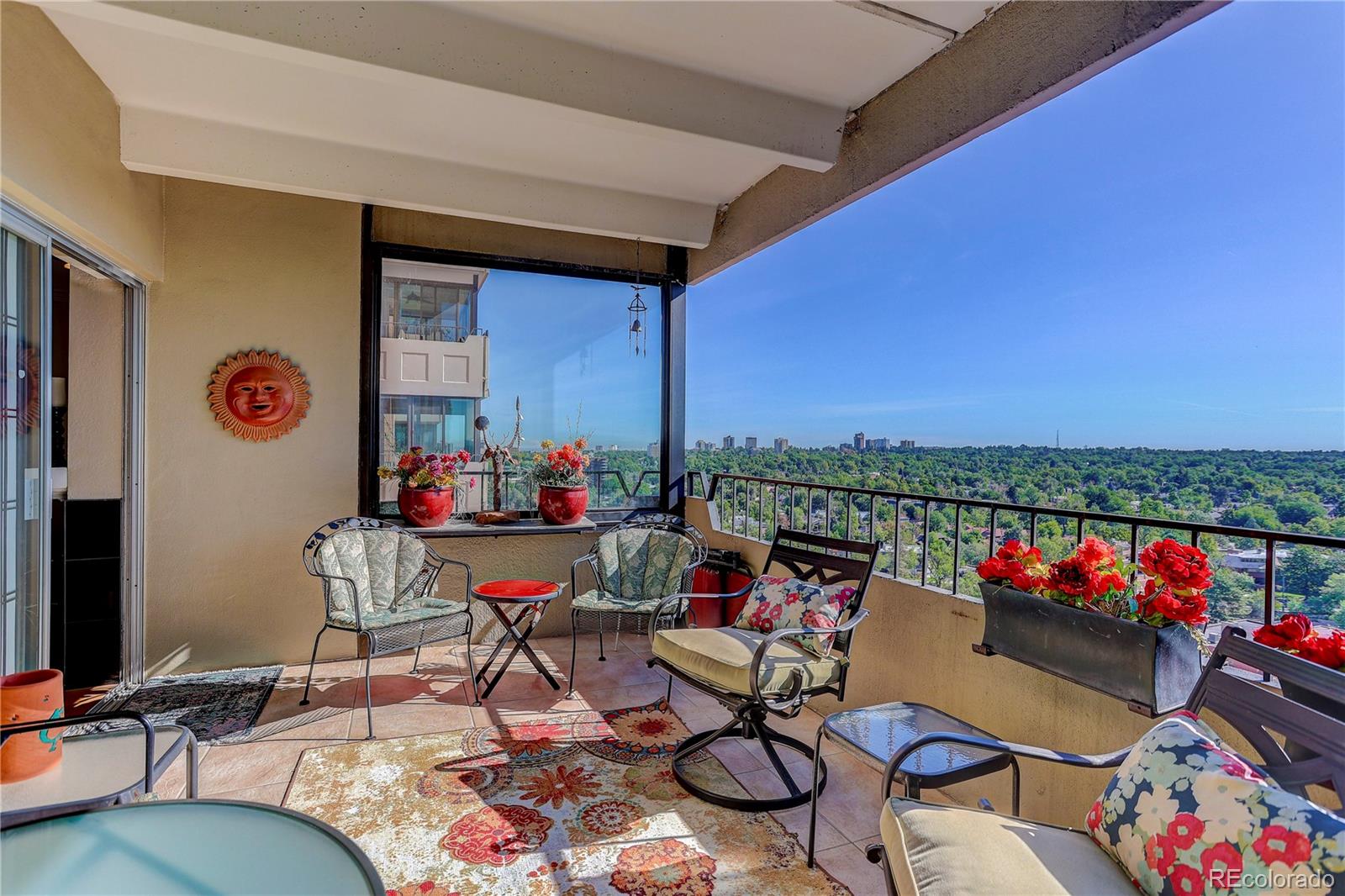 MLS Image #13 for 130 n pearl street,denver, Colorado