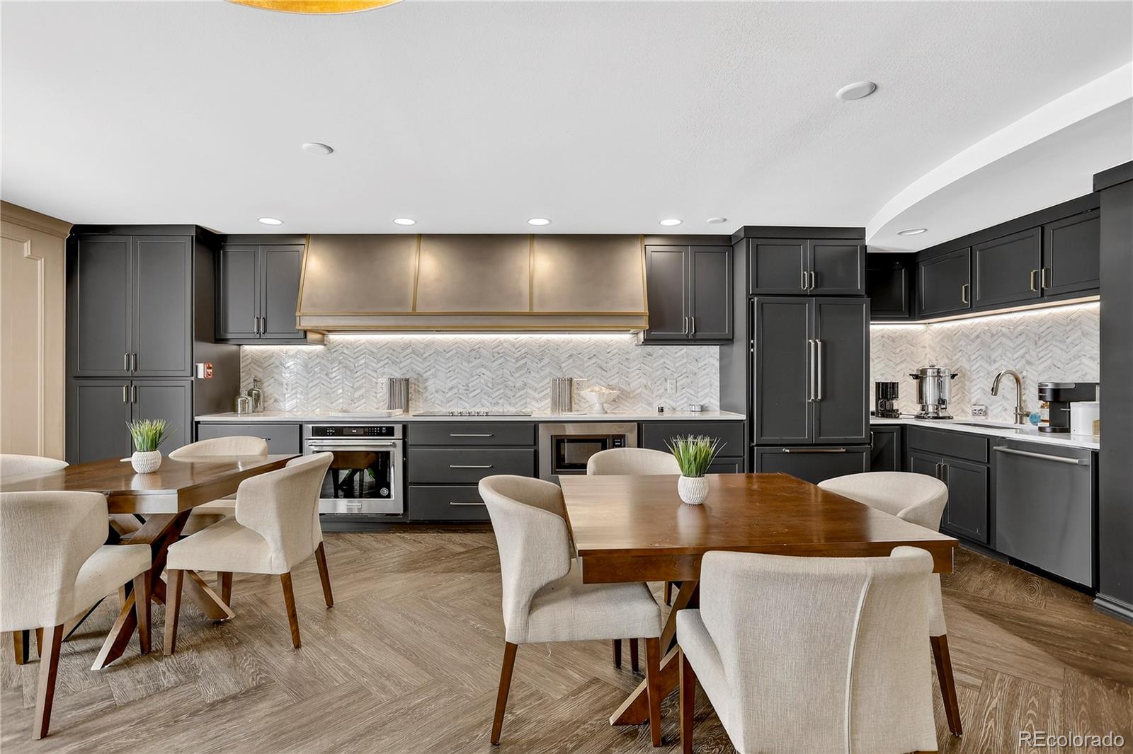 MLS Image #28 for 130 n pearl street,denver, Colorado