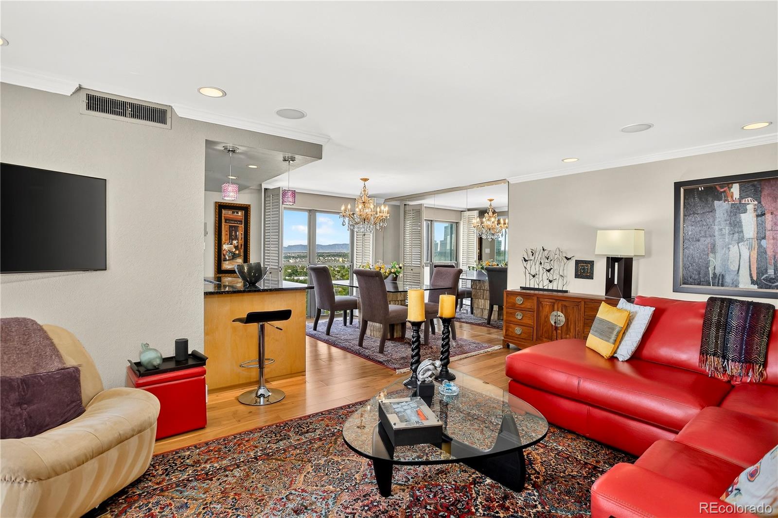 MLS Image #5 for 130 n pearl street,denver, Colorado