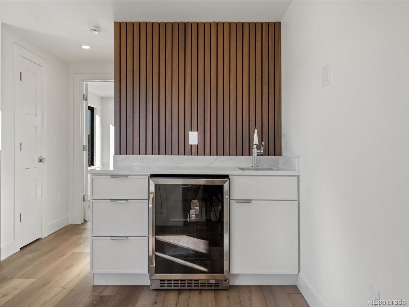 MLS Image #11 for 2425  meade street,denver, Colorado