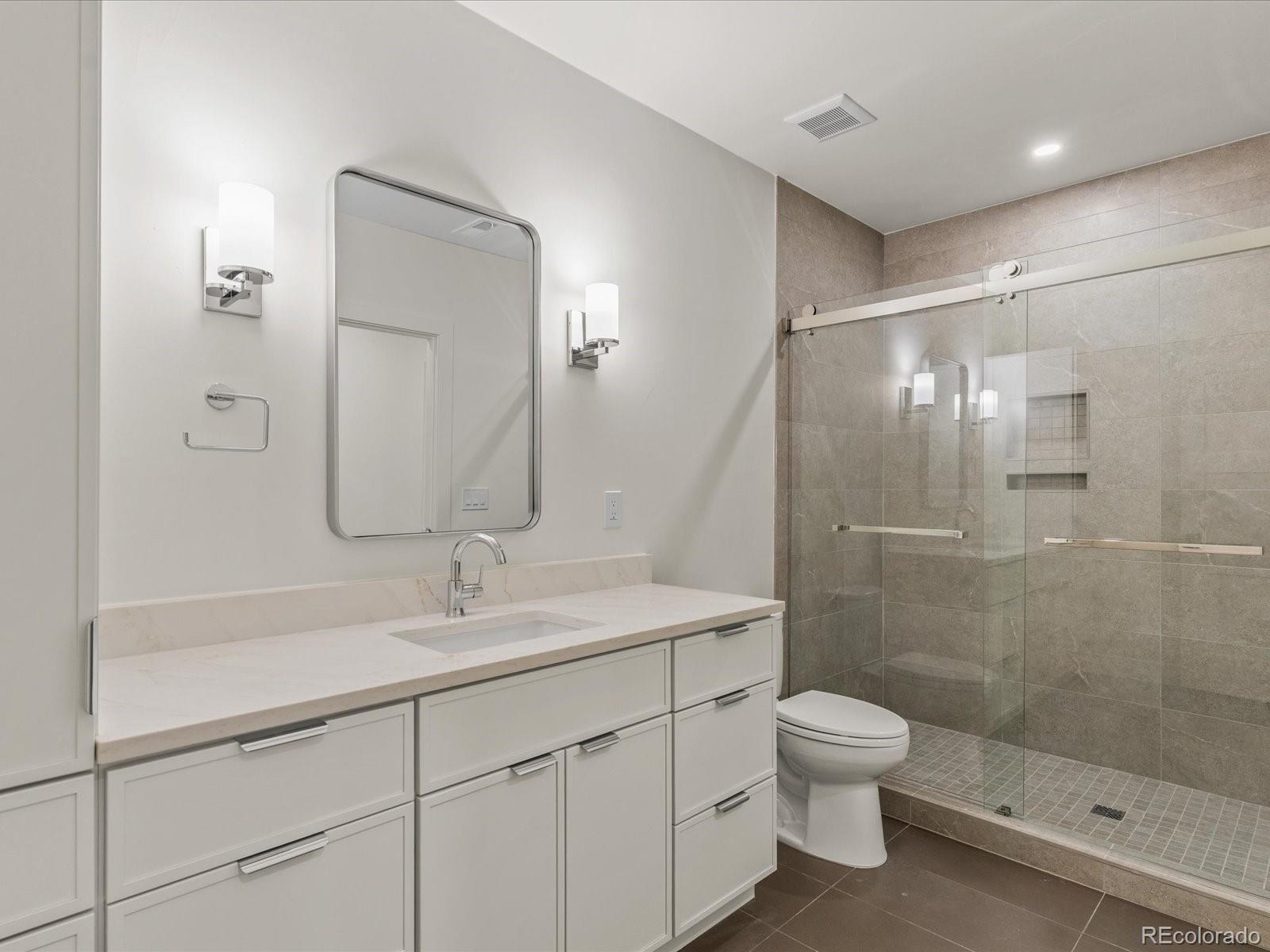 MLS Image #14 for 2425  meade street,denver, Colorado
