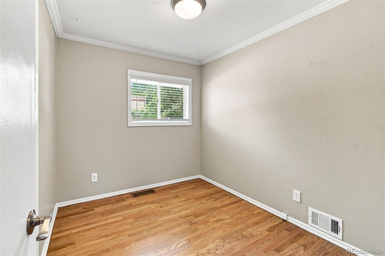 MLS Image #13 for 5675 e minnesota drive,denver, Colorado