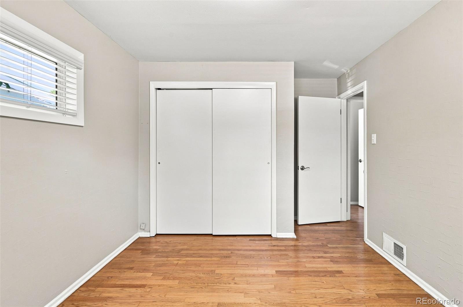 MLS Image #16 for 5675 e minnesota drive,denver, Colorado