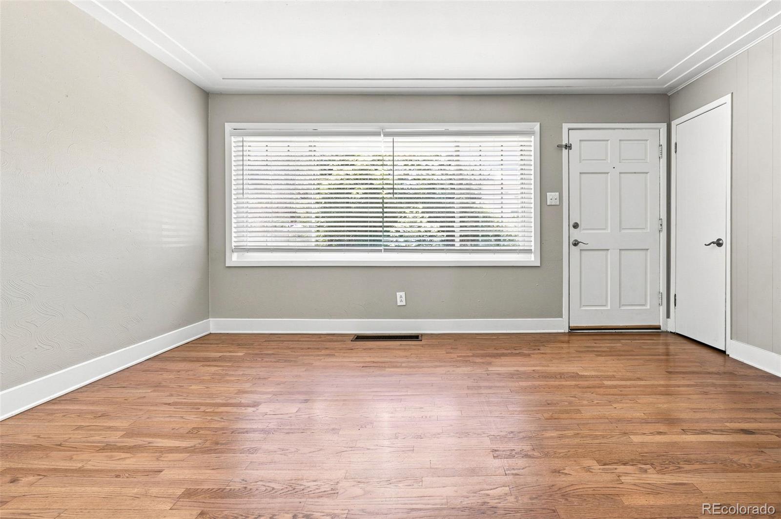 MLS Image #5 for 5675 e minnesota drive,denver, Colorado