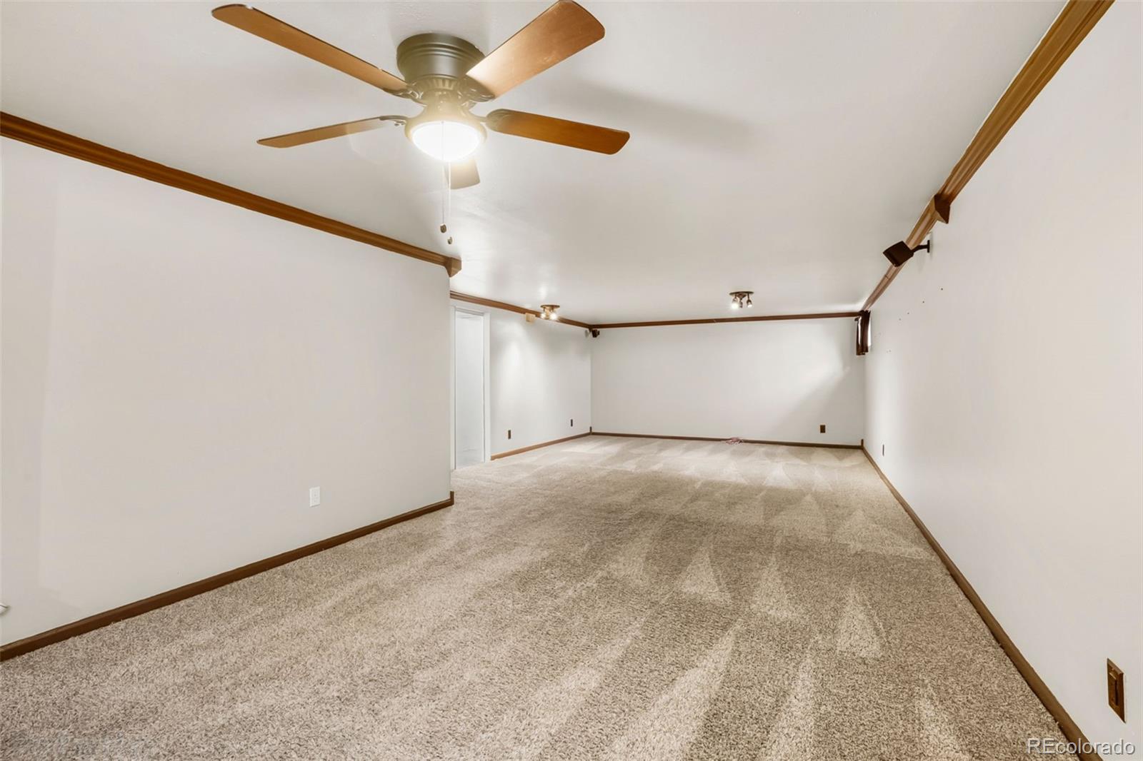 MLS Image #14 for 600 e 78th place,denver, Colorado