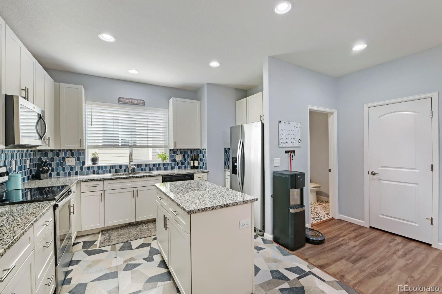 MLS Image #10 for 11250  florence street,commerce city, Colorado