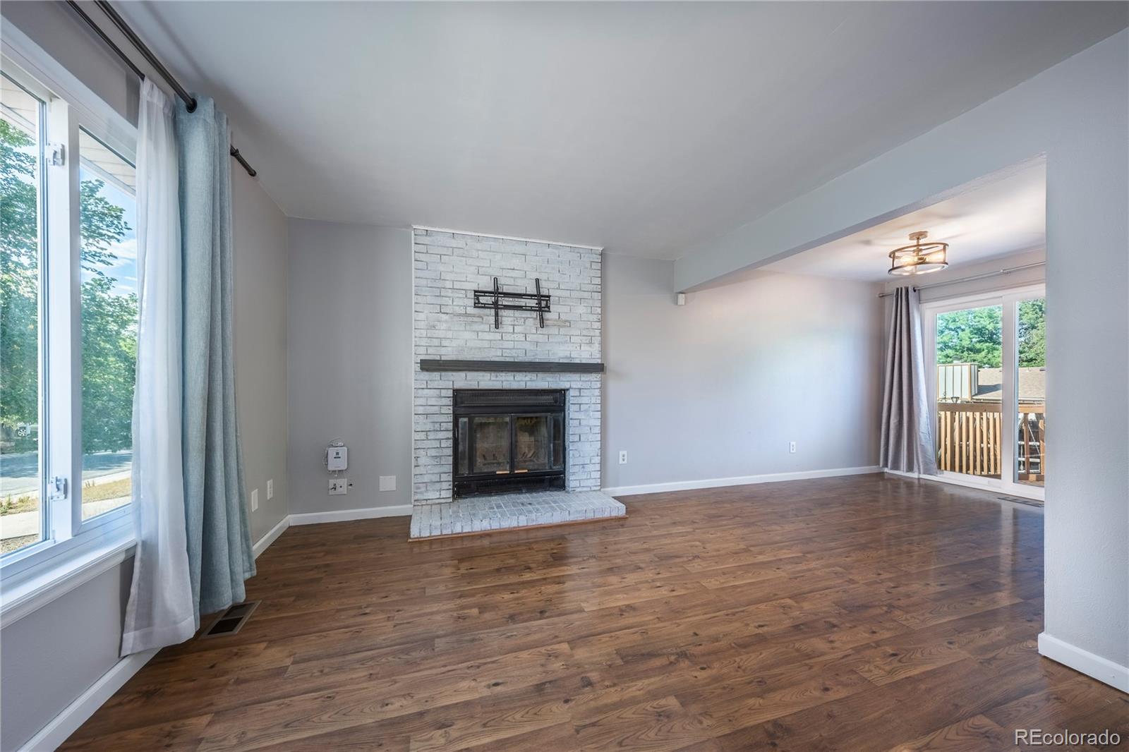 MLS Image #3 for 3954 s bahama street,aurora, Colorado