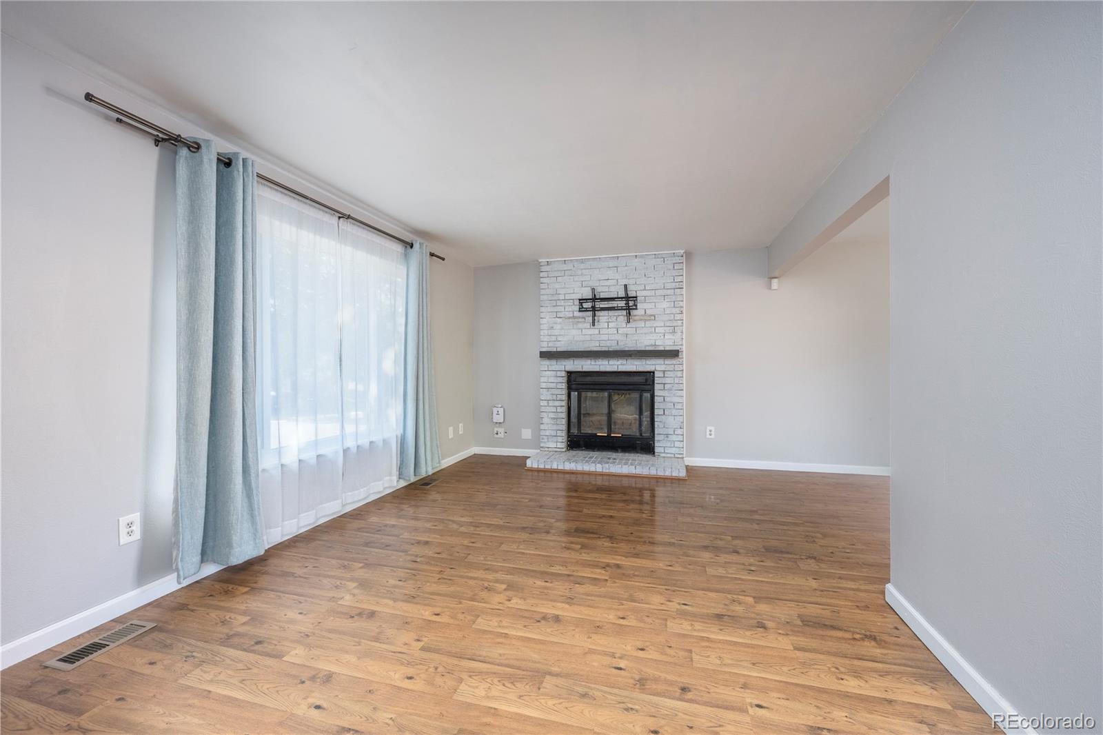 MLS Image #8 for 3954 s bahama street,aurora, Colorado