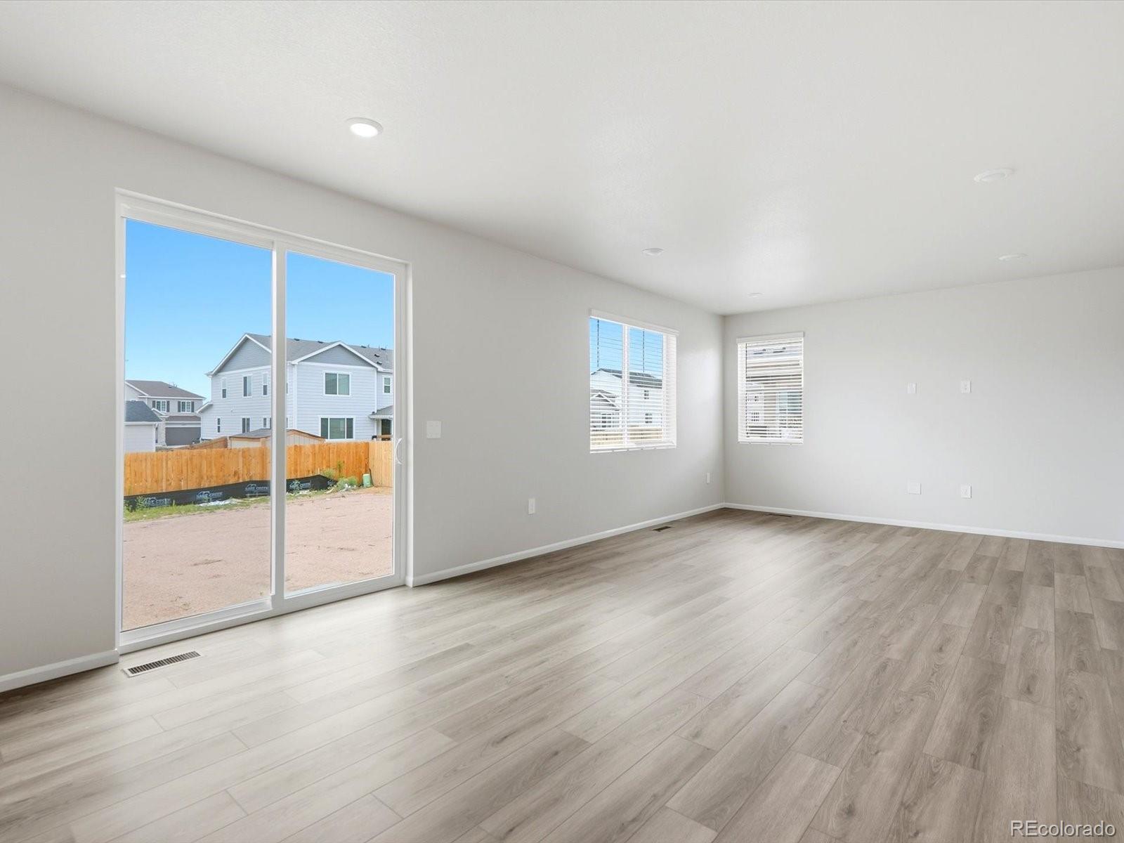 MLS Image #11 for 6862  quail avenue,firestone, Colorado