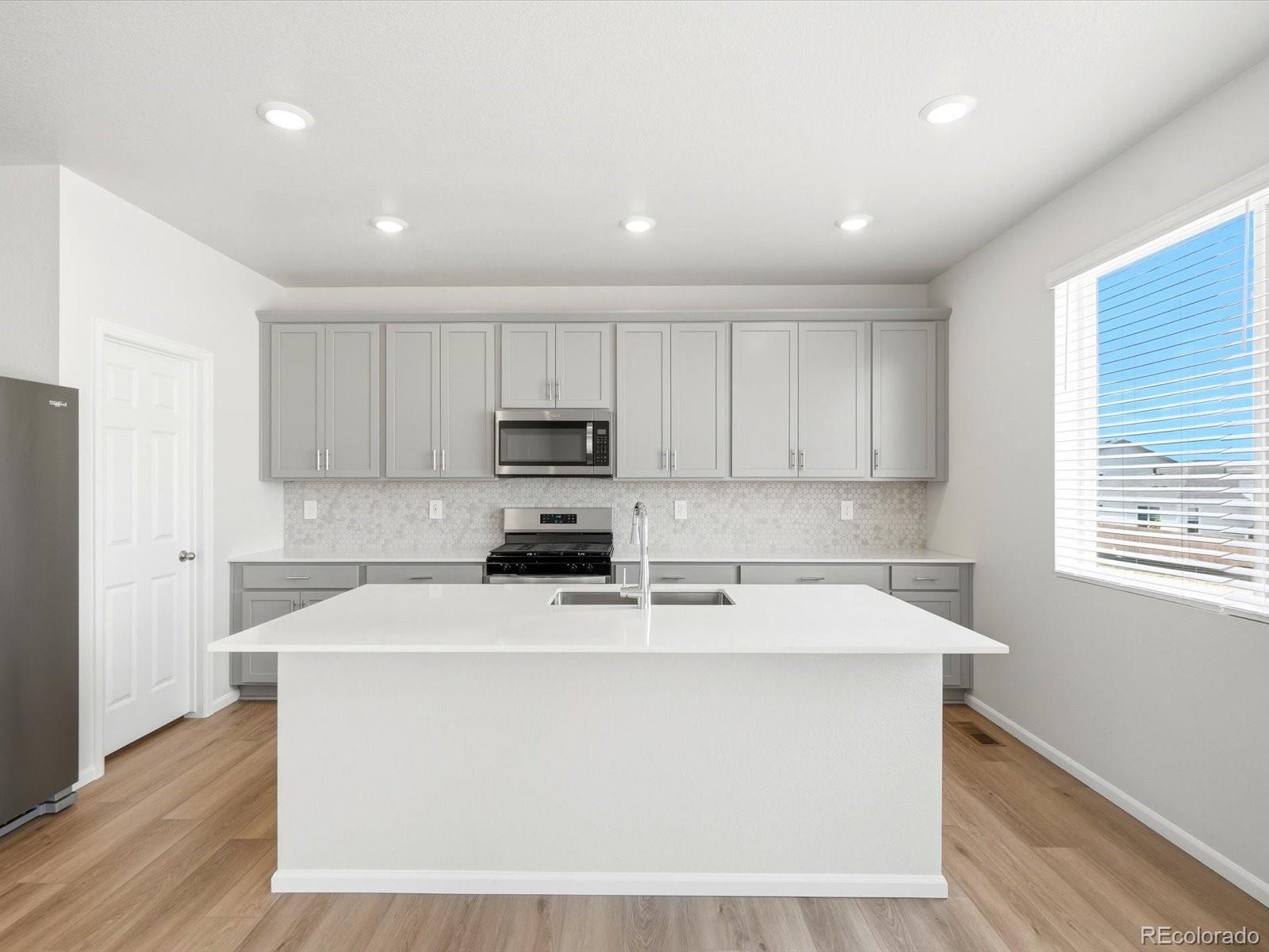 MLS Image #6 for 6862  quail avenue,firestone, Colorado