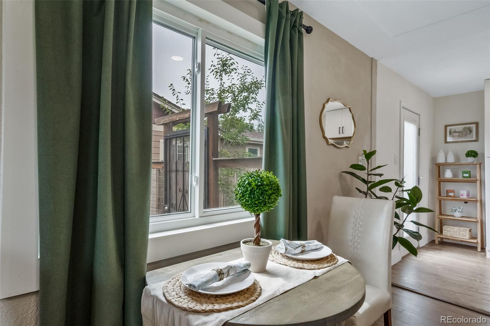 MLS Image #10 for 1201 s julian street,denver, Colorado