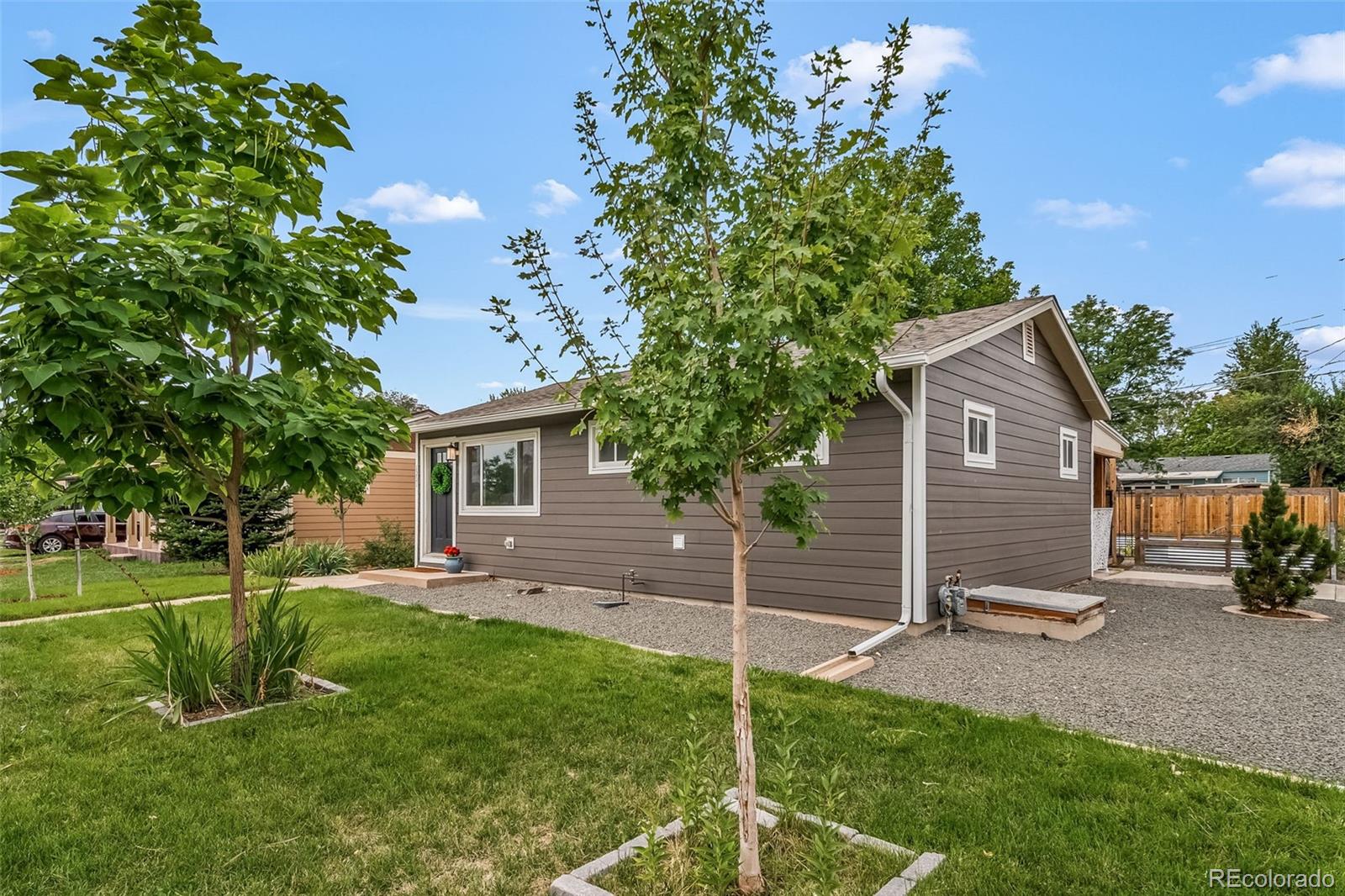 MLS Image #4 for 1201 s julian street,denver, Colorado