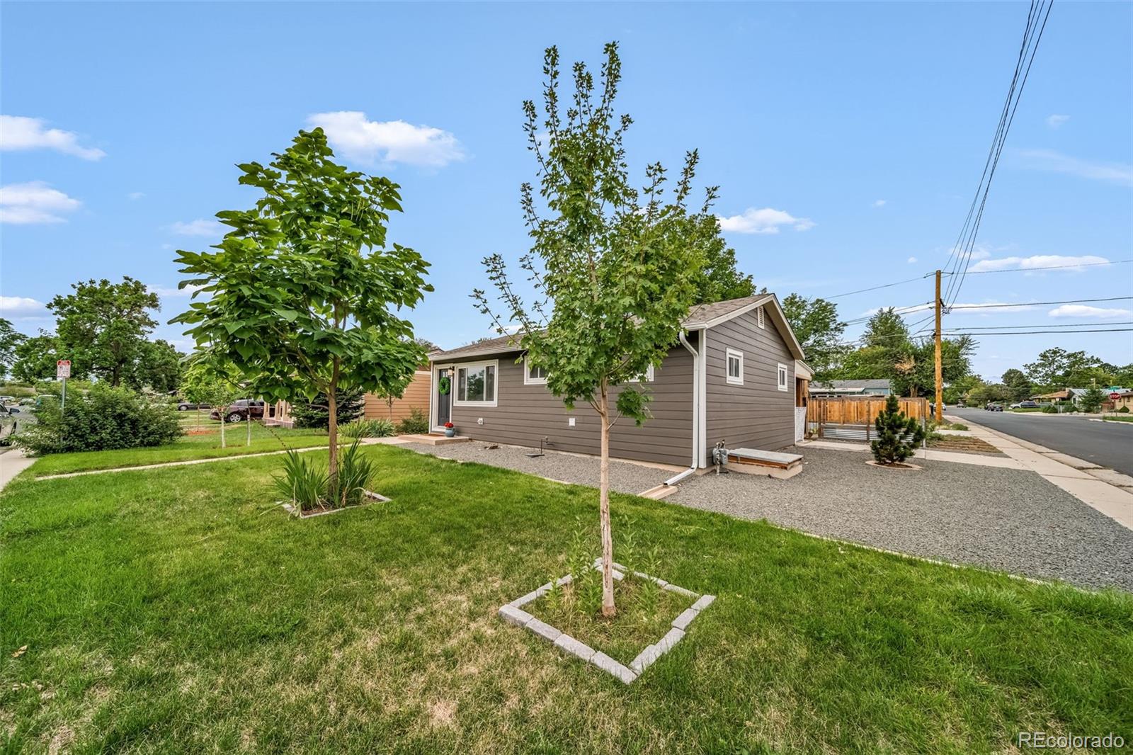 MLS Image #5 for 1201 s julian street,denver, Colorado